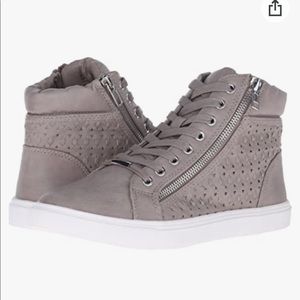 Steve Madden high top sneakers w/awesome detail *PLUS one bonus/surprise item!*